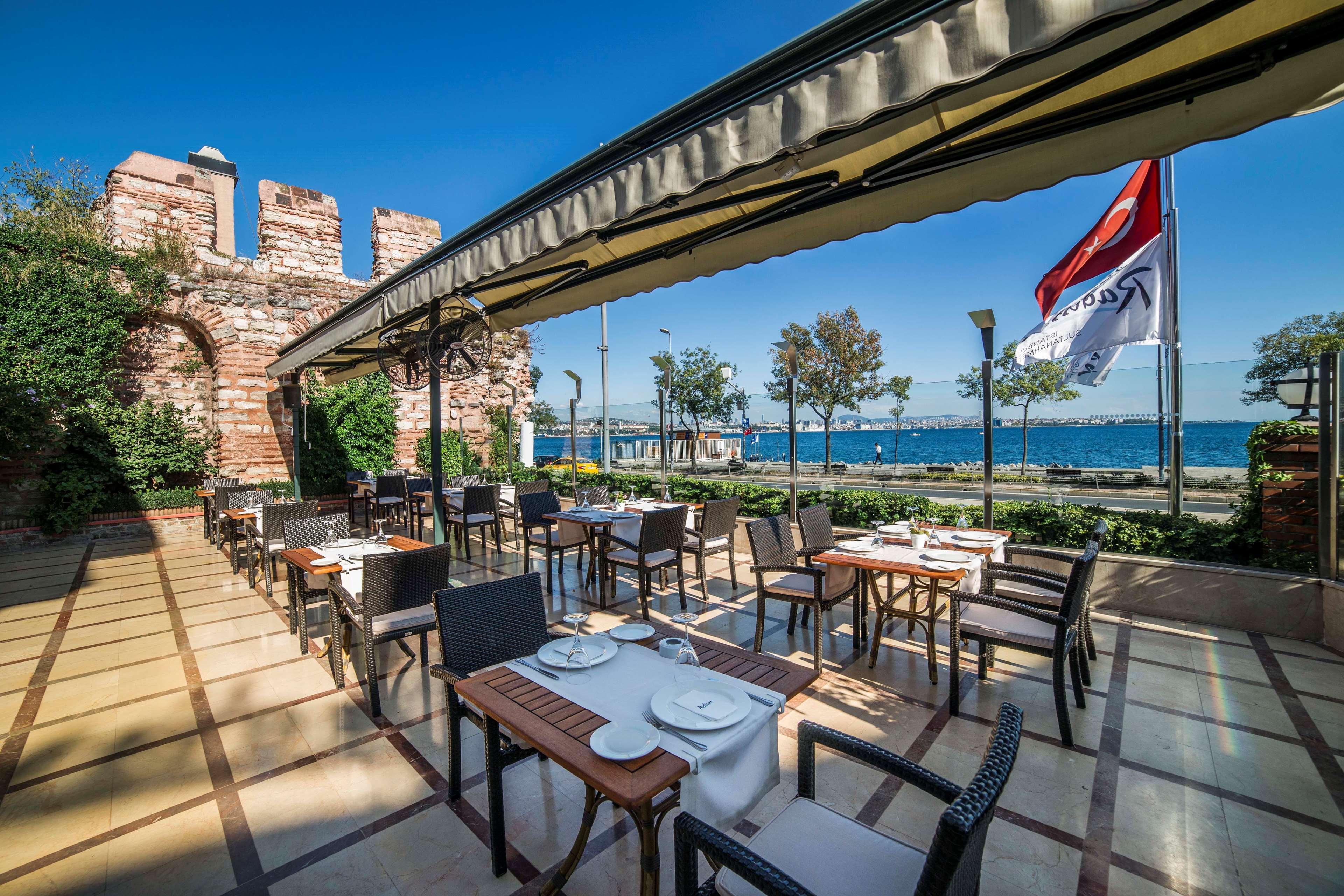 Radisson Hotel Istanbul Sultanahmet מראה חיצוני תמונה